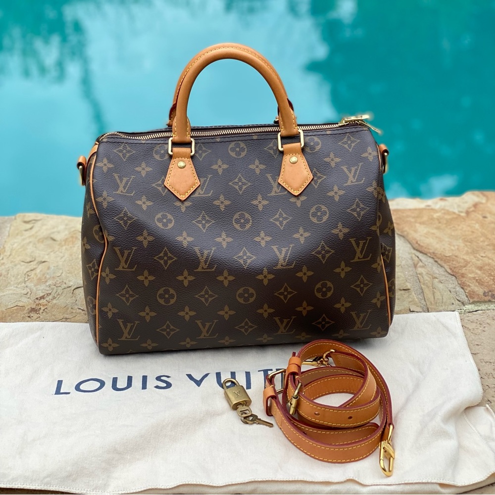 ❌SOLD❌ Louis Vuitton Speedy 30 Bandouliere Monogram 👜 💕